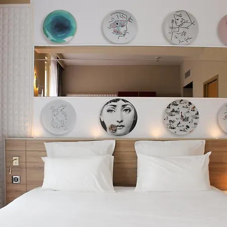 Szálloda Brit Centre Gare 4*